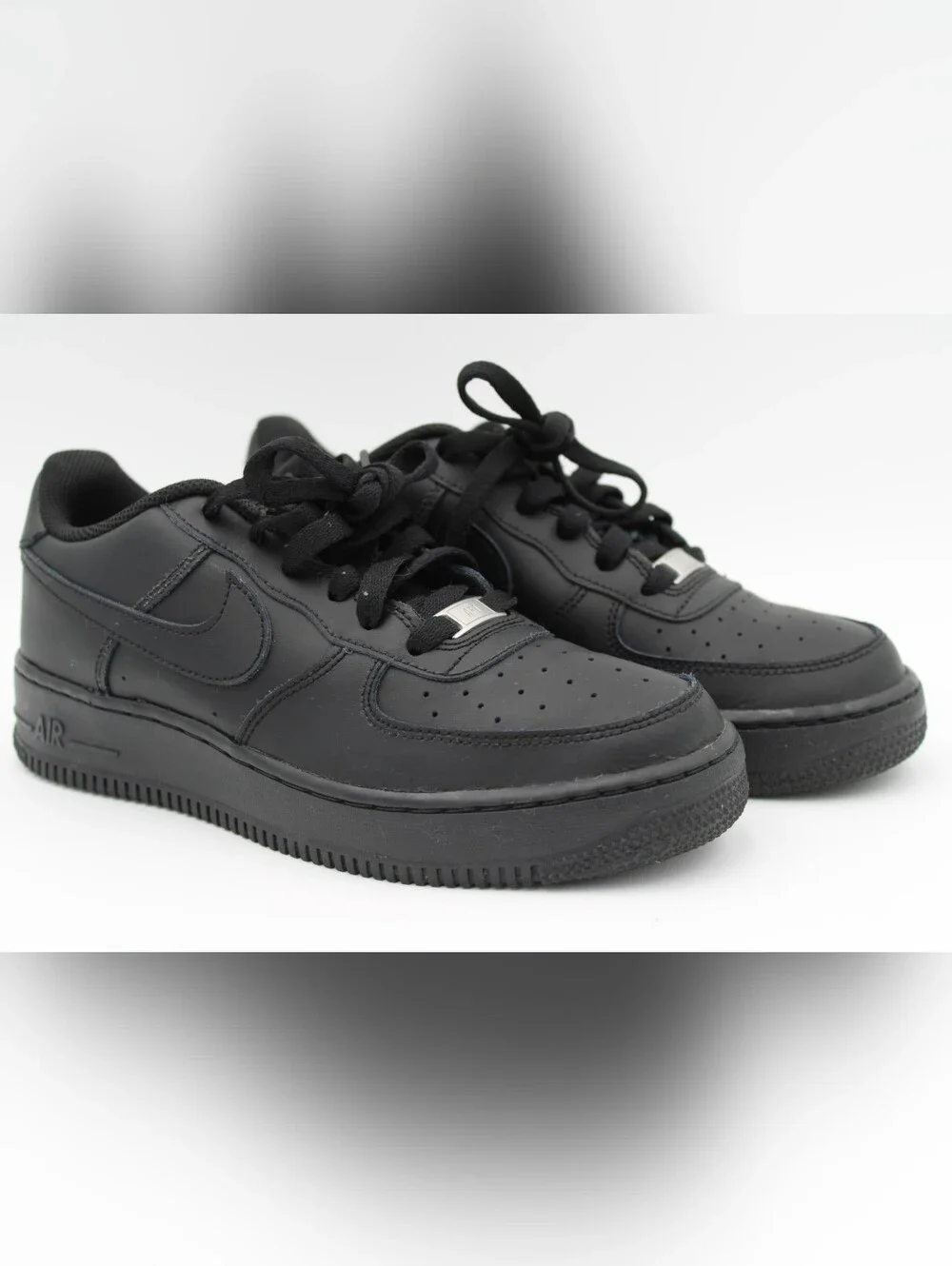 Nike Air Force 1 Low LE “Triple Black” GS 6.5Y Women’s 8 AF1 Sneakers